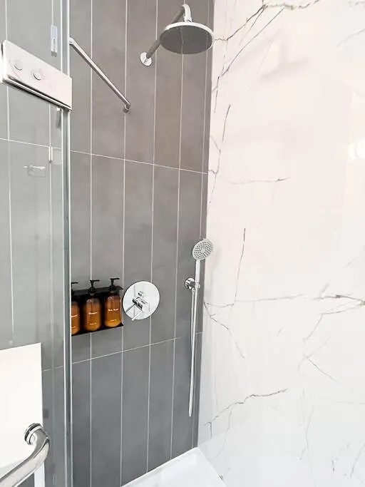 New Beautiful Modern One Bedroom Apt In Brooklyn At Rem-Casa New York États-Unis